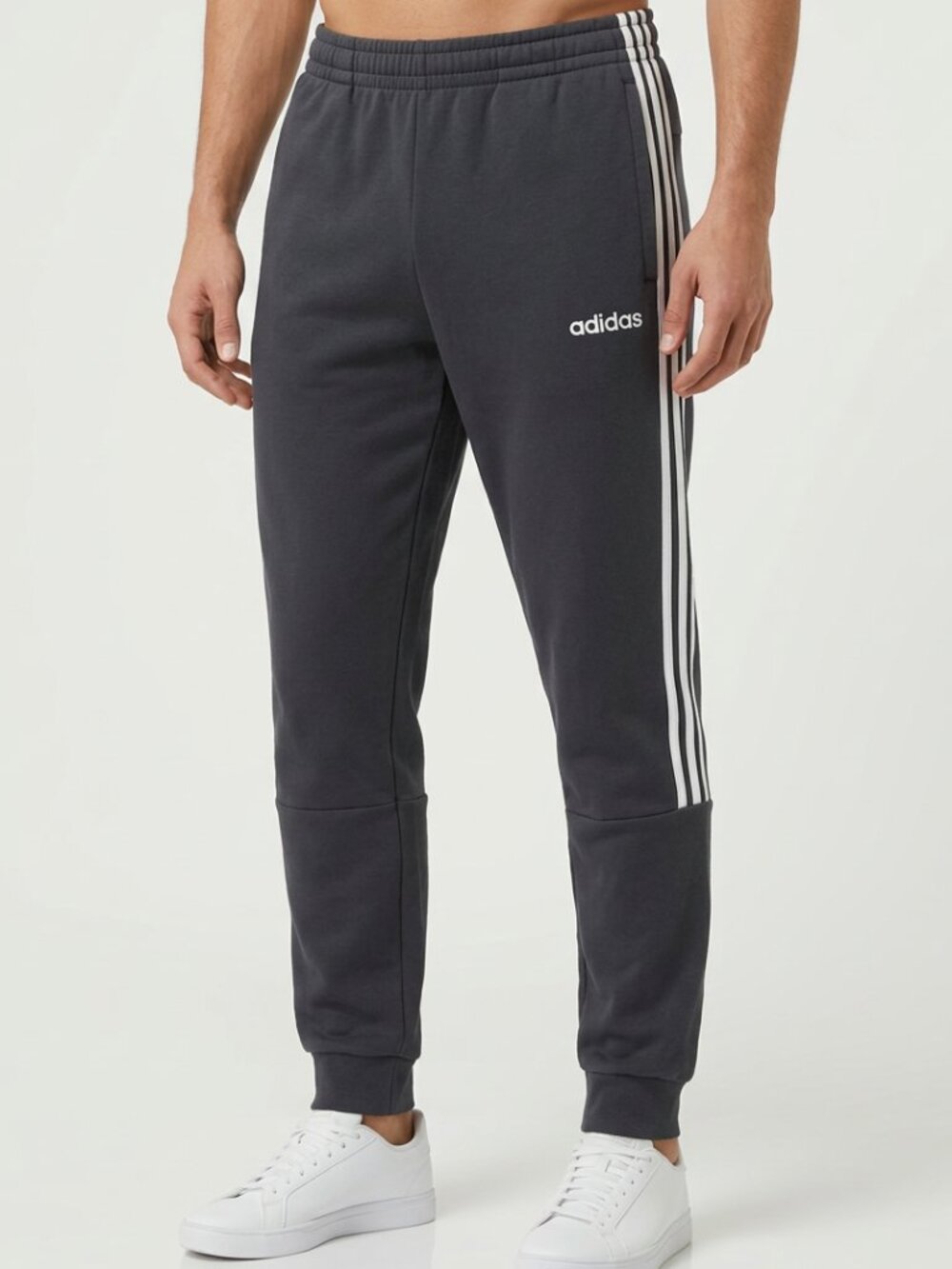 Adidas Men’s Black Three-Stripes Fleece Jogger Sweatpants Size M